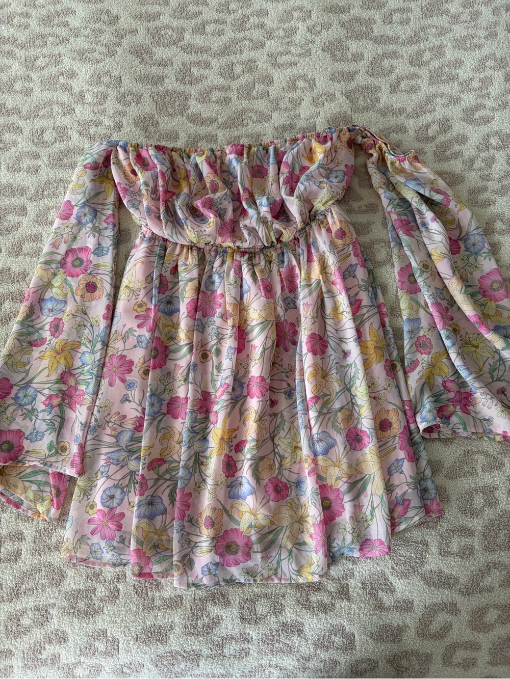 Forever 21 Floral Off-Shoulder Long sleeve Mini Dress